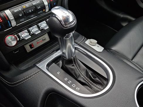 Used 2021 Ford Mustang GT Premium w/ GT Performance Package RWD image 17
