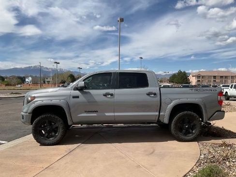 Used 2017 Toyota Tundra TRD Pro AWD/4WD image 4