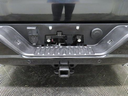 Used 2025 GMC Sierra 1500 Denali Ultimate image 49