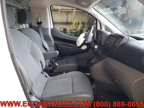 Used 2020 Nissan NV200 SV image 6