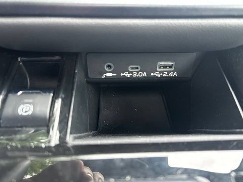 Used 2025 Subaru Outback Wilderness AWD/4WD image 22