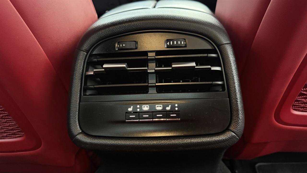 Used 2019 Maserati Ghibli S Q4 AWD/4WD image 35