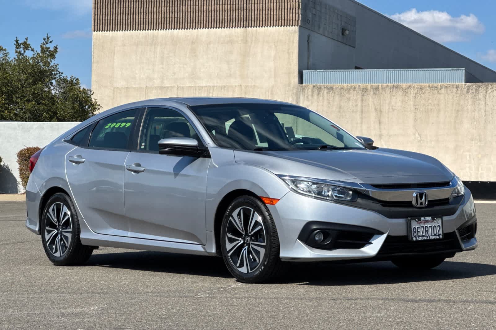 Used 2018 Honda Civic EX-T image 5