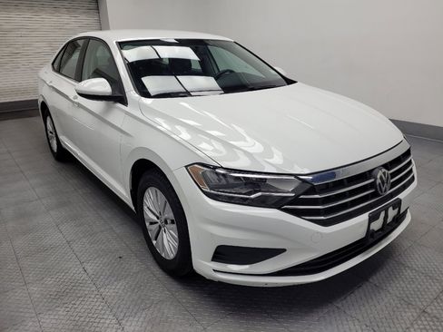 Used 2019 Volkswagen Jetta S w/ Driver Assistance Package FWD image 13