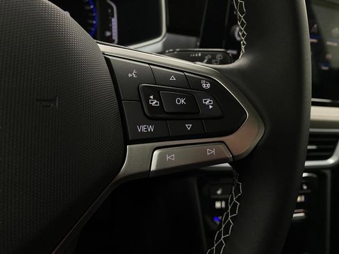 New 2026 Volkswagen Taos SEL image 15