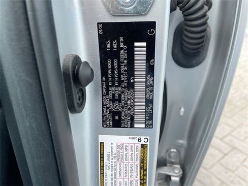 Used 2021 Toyota 4Runner Limited image 34