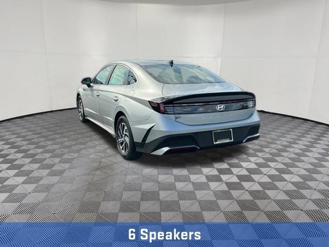New 2026 Hyundai Sonata Blue FWD image 6
