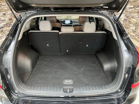 Used 2019 Hyundai Tucson SE image 38