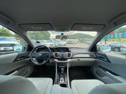 Used 2014 Honda Accord LX image 15