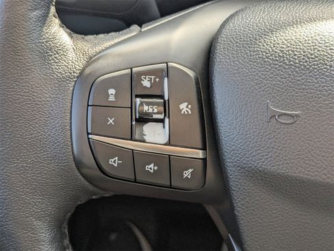 Used 2020 Ford Escape SEL image 28