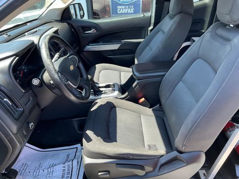 Used 2021 Chevrolet Colorado LT w/ Fleet Safety Package RWD image 9