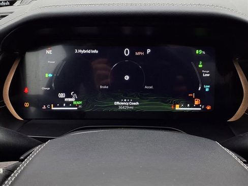 Used 2022 Jeep Grand Cherokee Overland w/ Advanced Protech Group III image 18