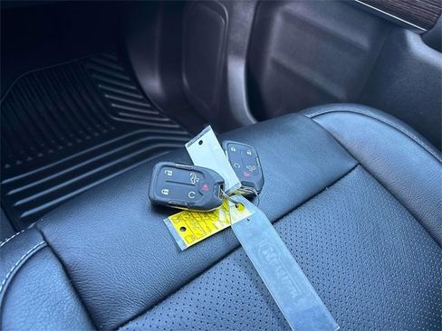 Used 2021 GMC Sierra 1500 Elevation image 25