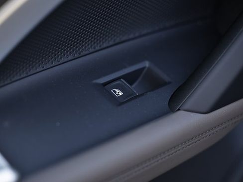 New 2025 Audi Q5 Premium Plus image 24