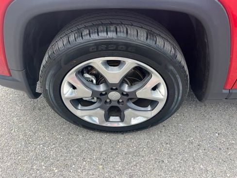 Used 2019 Jeep Compass Limited AWD/4WD image 26