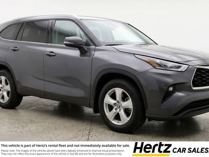 Used 2025 Toyota Highlander LE