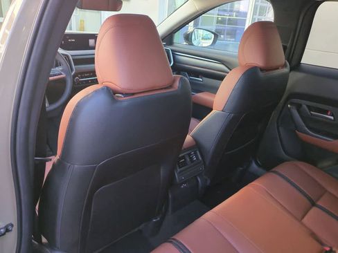 New 2025 MAZDA CX-50 Meridian Edition w/ Apex Package image 17