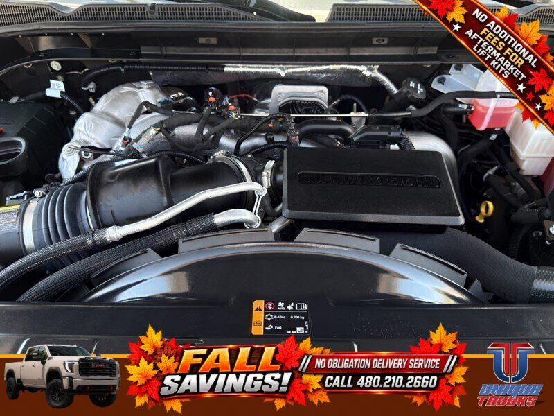 Used 2025 GMC Sierra 2500 AT4X AWD/4WD image 15