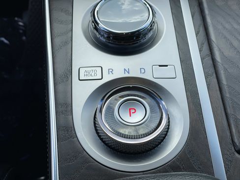 Used 2024 Genesis GV80 3.5T w/ Advanced Package image 17