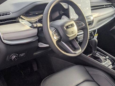 New 2026 Jeep Compass Limited image 3