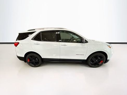 Used 2020 Chevrolet Equinox Premier w/ Premier Redline Edition FWD image 5