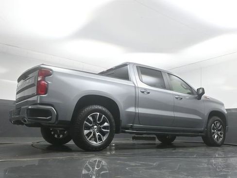 Used 2025 Chevrolet Silverado 1500 RST AWD/4WD image 31