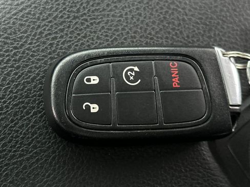 Used 2017 RAM 2500 Laramie image 21