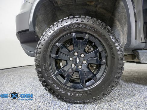 Used 2022 Chevrolet Colorado ZR2 w/ ZR2 Midnight Special Edition AWD/4WD image 50