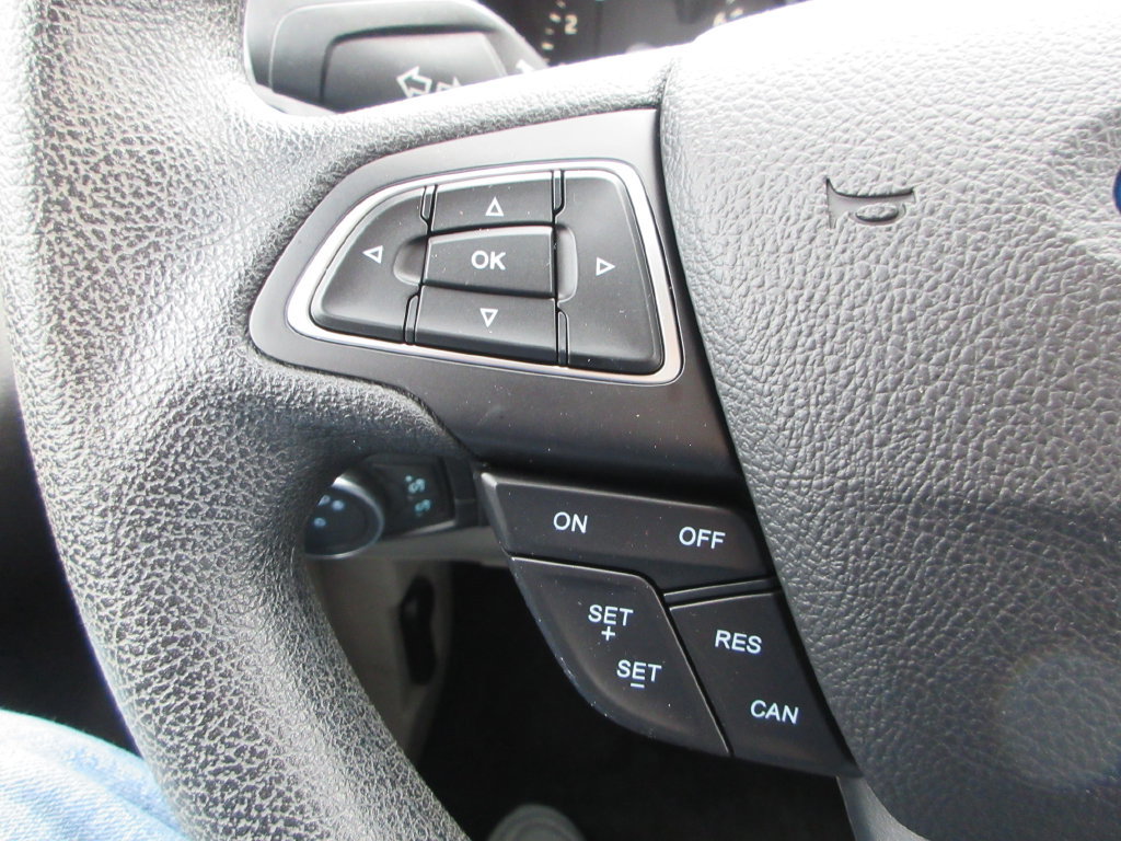 Used 2016 Ford Focus SE FWD image 24
