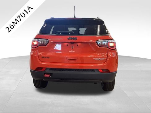 Used 2018 Jeep Compass Trailhawk w/ Cold Weather Group AWD/4WD image 26
