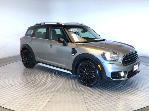 Used 2019 MINI Cooper Countryman ALL4 AWD/4WD image 2