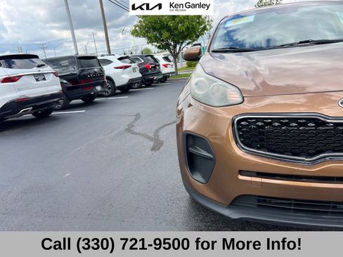 Used 2018 Kia Sportage LX FWD image 17