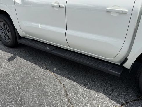 Certified 2025 Nissan Frontier SV w/ SV Convenience Package RWD image 27