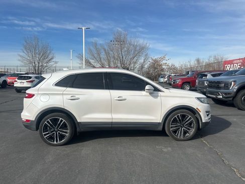 Used 2017 Lincoln MKC Reserve image 3