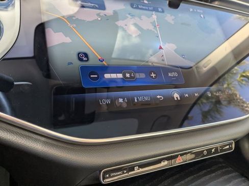 Used 2025 Mercedes-Benz E 350 4MATIC Sedan image 28