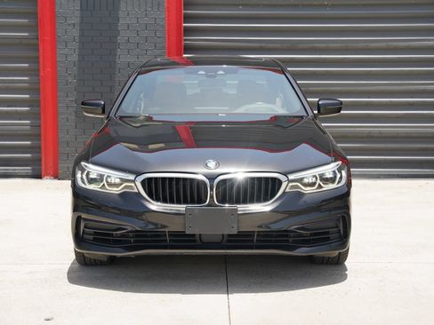 Used 2020 BMW 540i xDrive w/ Premium Package AWD/4WD image 2