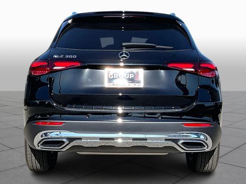 New 2026 Mercedes-Benz GLC 300 image 5