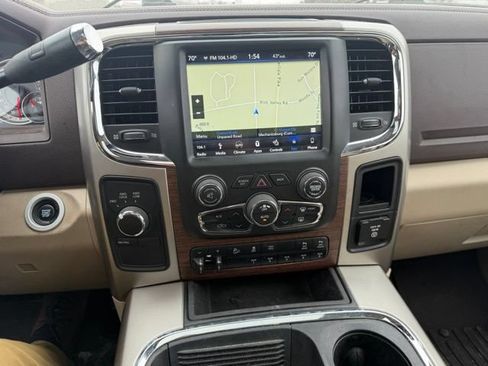 Used 2018 RAM 2500 Laramie w/ Snow Chief Group AWD/4WD image 8