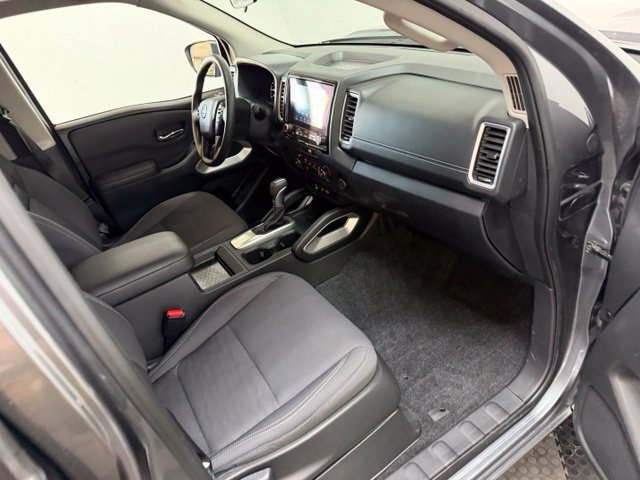 Used 2023 Nissan Frontier SV w/ Technology Package RWD image 33