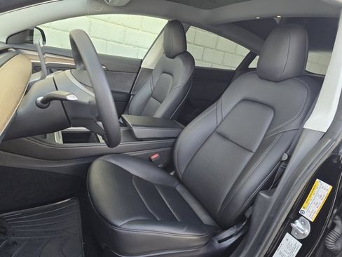 Used 2022 Tesla Model 3 Long Range image 18