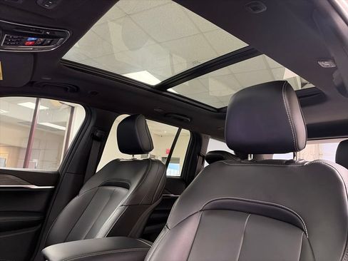 Used 2025 Jeep Grand Cherokee Limited w/ Black Appearance Package AWD/4WD image 48