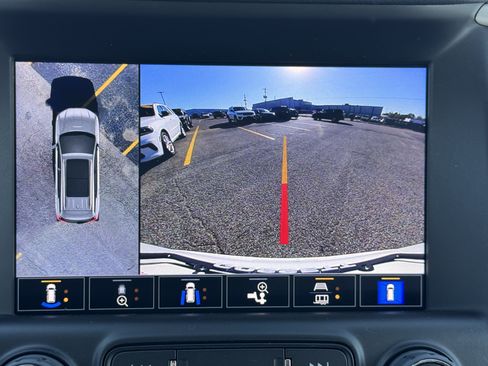 Used 2022 GMC Terrain Denali w/ Denali Premium Package image 12