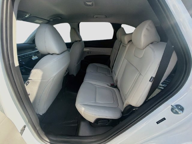 New 2026 Hyundai Tucson SEL Plus FWD image 24