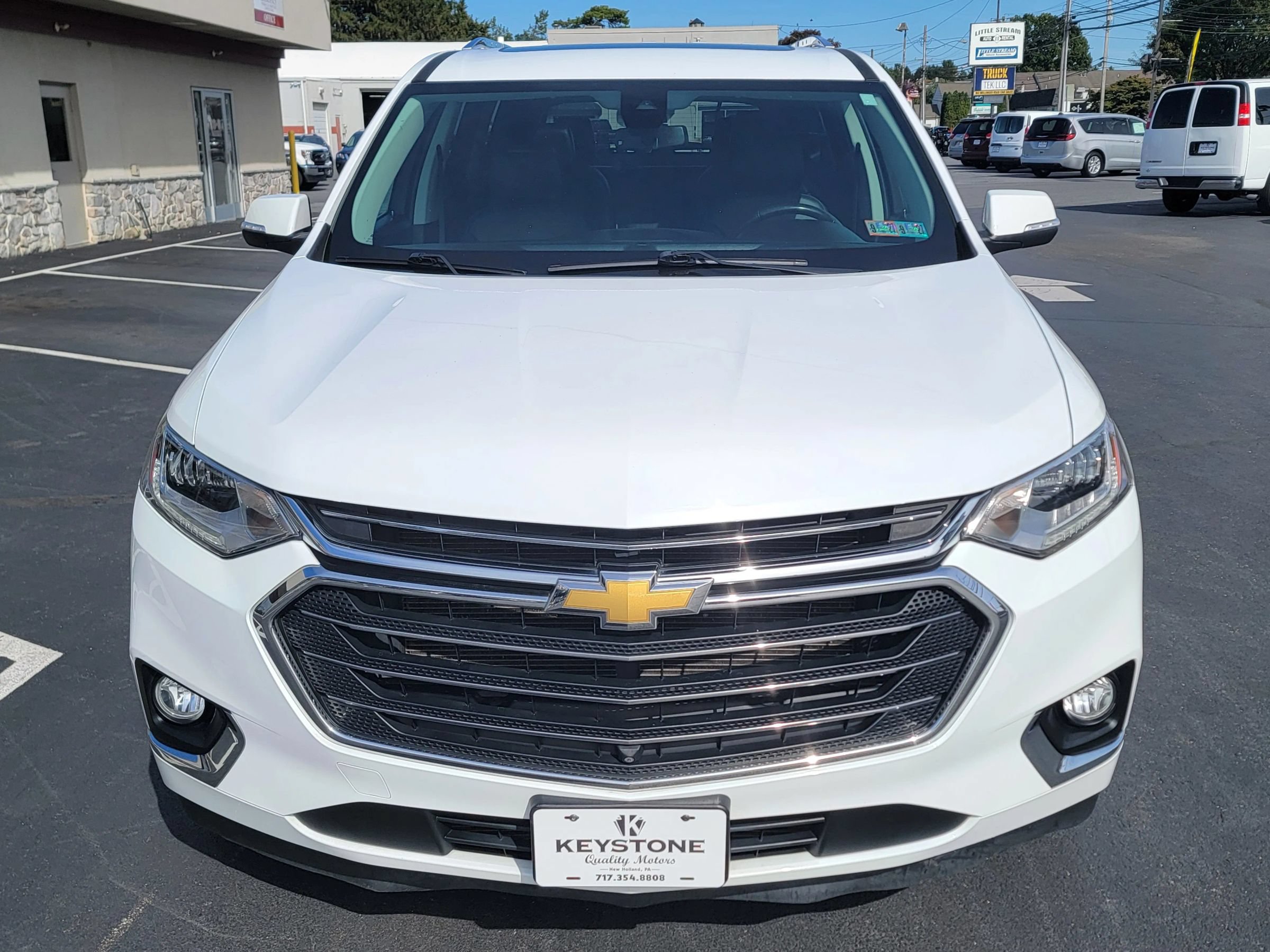 Used 2021 Chevrolet Traverse Premier AWD/4WD image 2