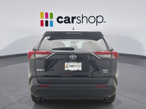 Used 2025 Toyota RAV4 XLE w/ Convenience Package AWD/4WD image 4
