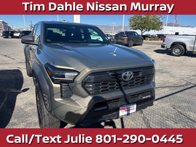 Used 2024 Toyota Tacoma TRD Off-Road AWD/4WD image 23