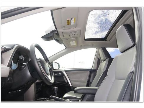 Certified 2016 Toyota RAV4 Limited image 53