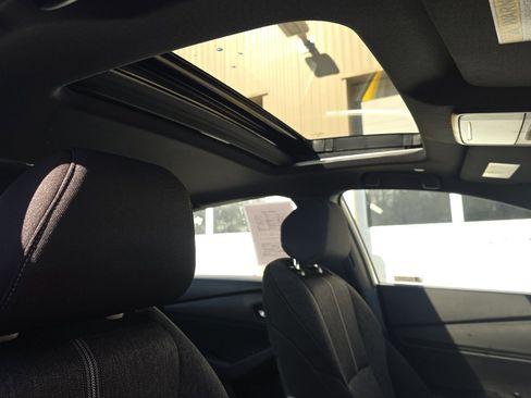 Used 2024 Honda Accord Sport image 16