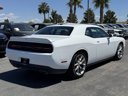 Used 2022 Dodge Challenger GT RWD image 6