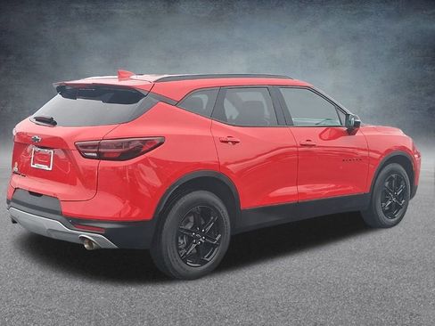 Used 2023 Chevrolet Blazer LT w/ Sound & Technology Package image 8